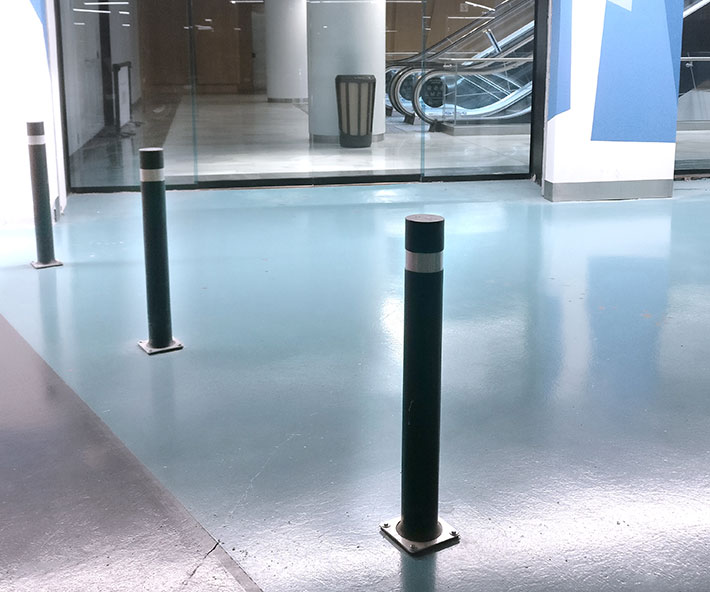 A-Flex B black bollards installation in parking