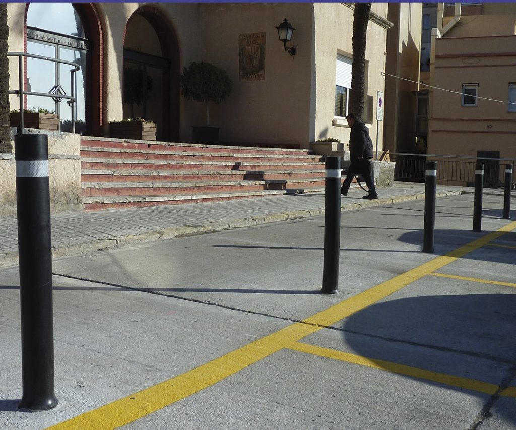 A-eco-semi-flexible-bollards-installed